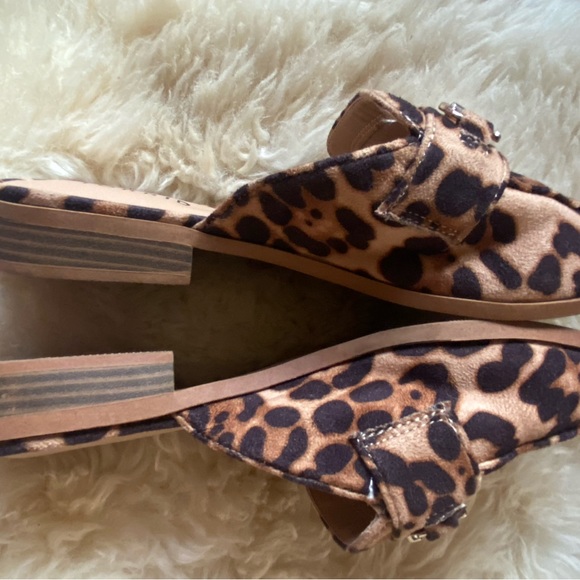 Torrid size 8 leopard mules - Picture 3 of 5